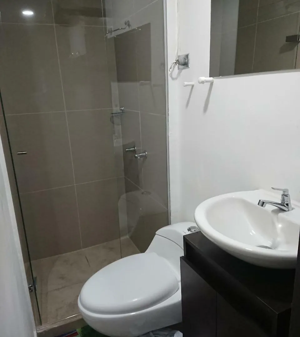 Apartamento Edificio Oficinas Los Molinos Calle 30 # 81 - 158 Medellín